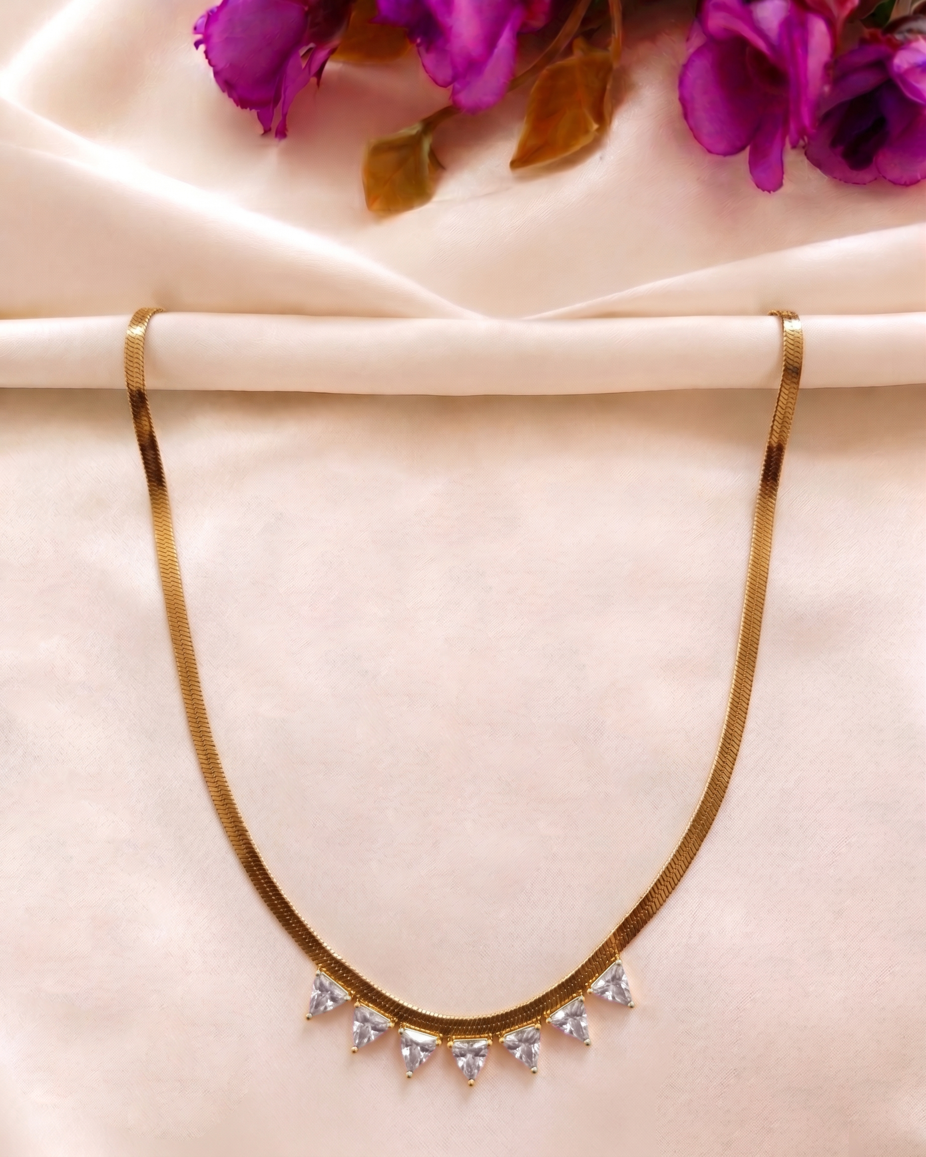 Anti-Tarnish Necklace with Anti-Tarnish Necklace with White Crystal Pendant